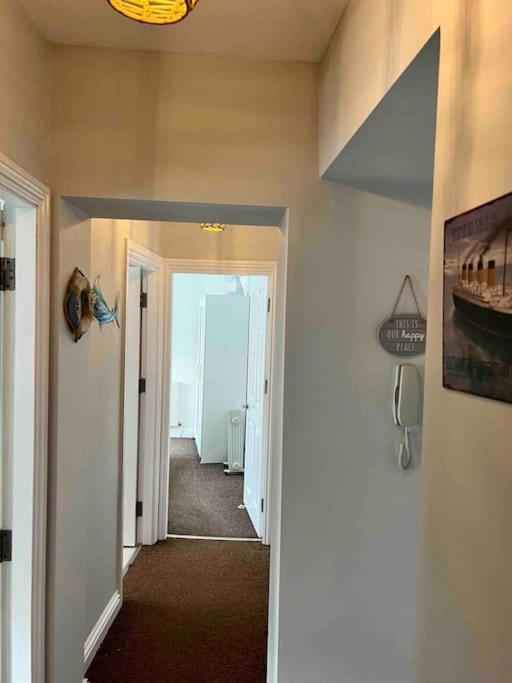 Ferienwohnung Blue Lighthouse Scarborough Exterior foto